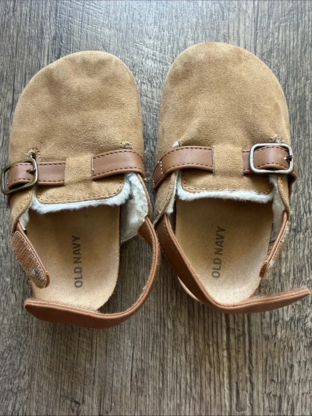 Old Navy Toddler Brown Faux-Suede Moccasins with Buckle Strap